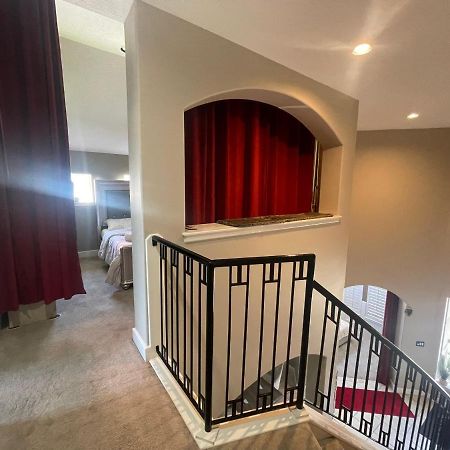 Wanderlust Villa Near Galleria Mall ฮูสตัน ภายนอก รูปภาพ